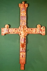 Altar cross